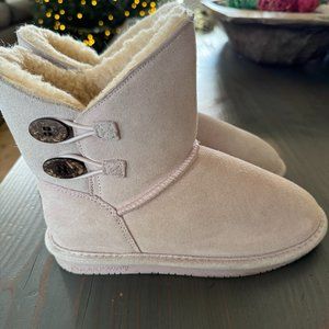 Girl's pink size 5 fleece Bearpaw Boots